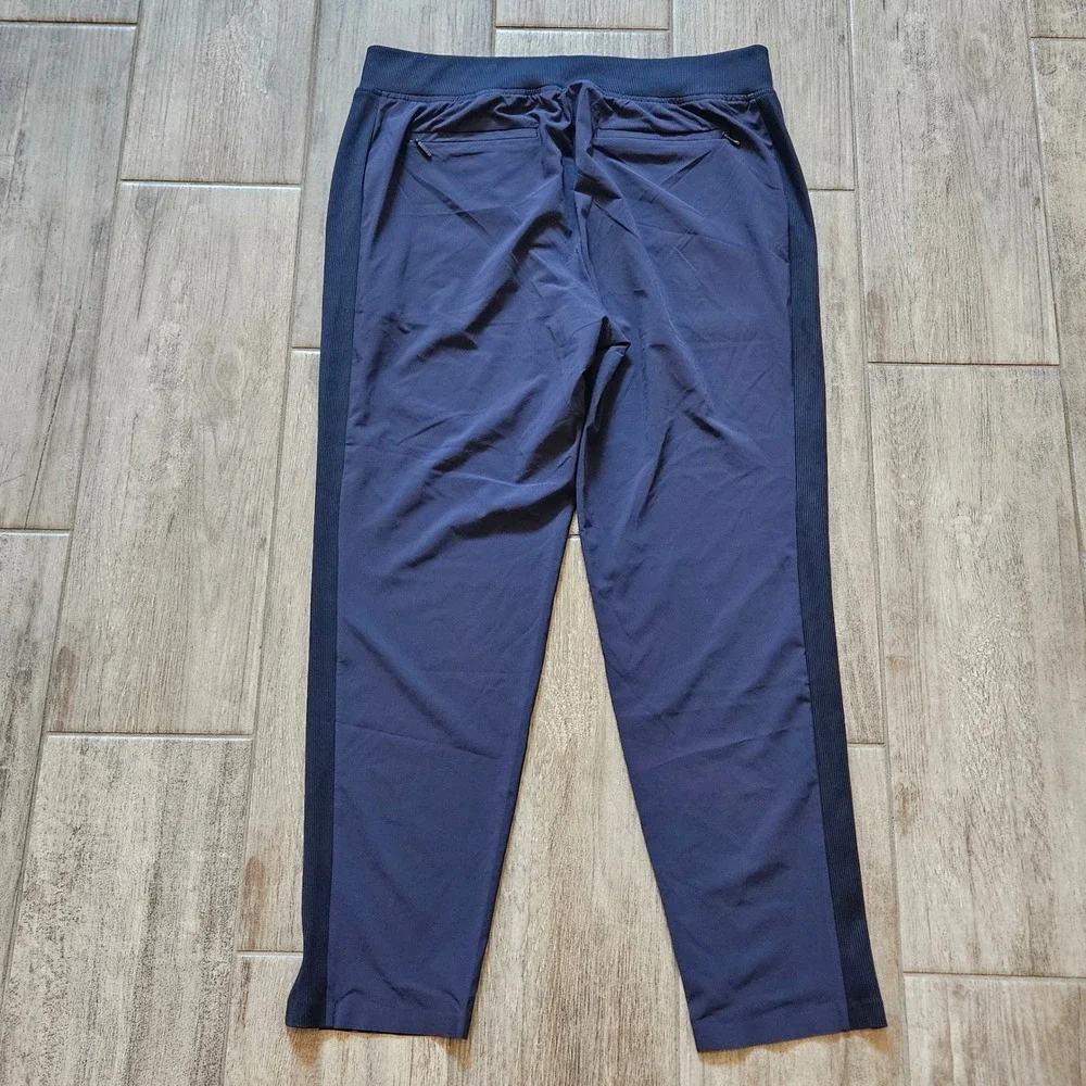 Athleta Brooklyn Mid Rise Ankle Pant Size 10 Navy Blue Tapered Ribbed Panel Slit
